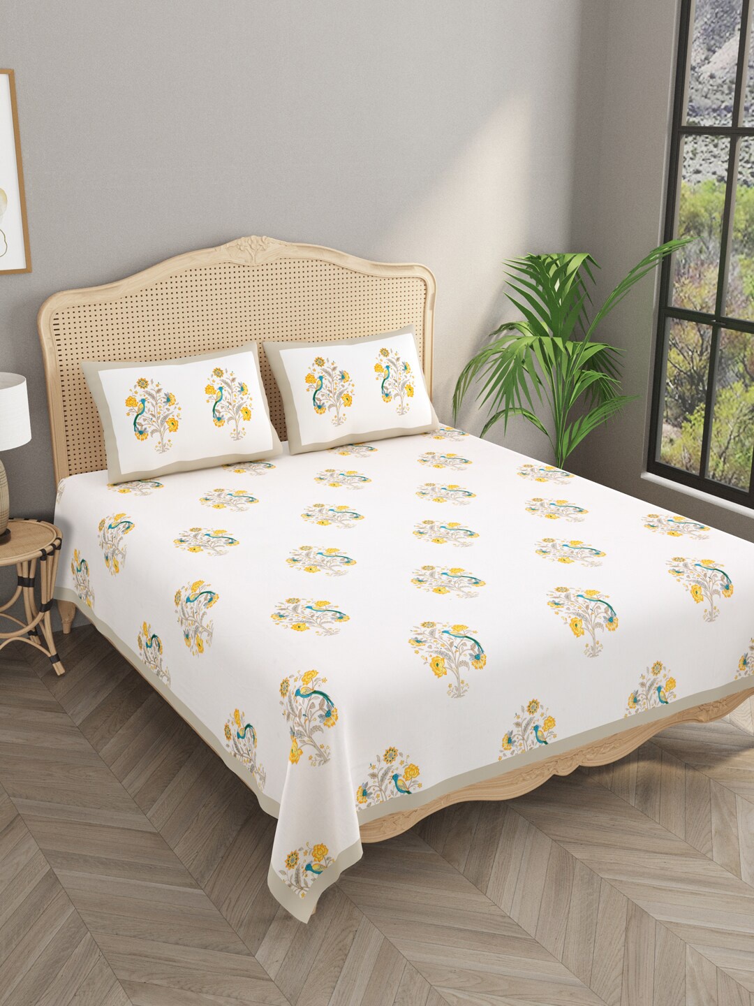 

Gulaab Jaipur White & Yellow 1000 TC Egyptian Cotton Super King Bedsheet & 2 Pillow Covers
