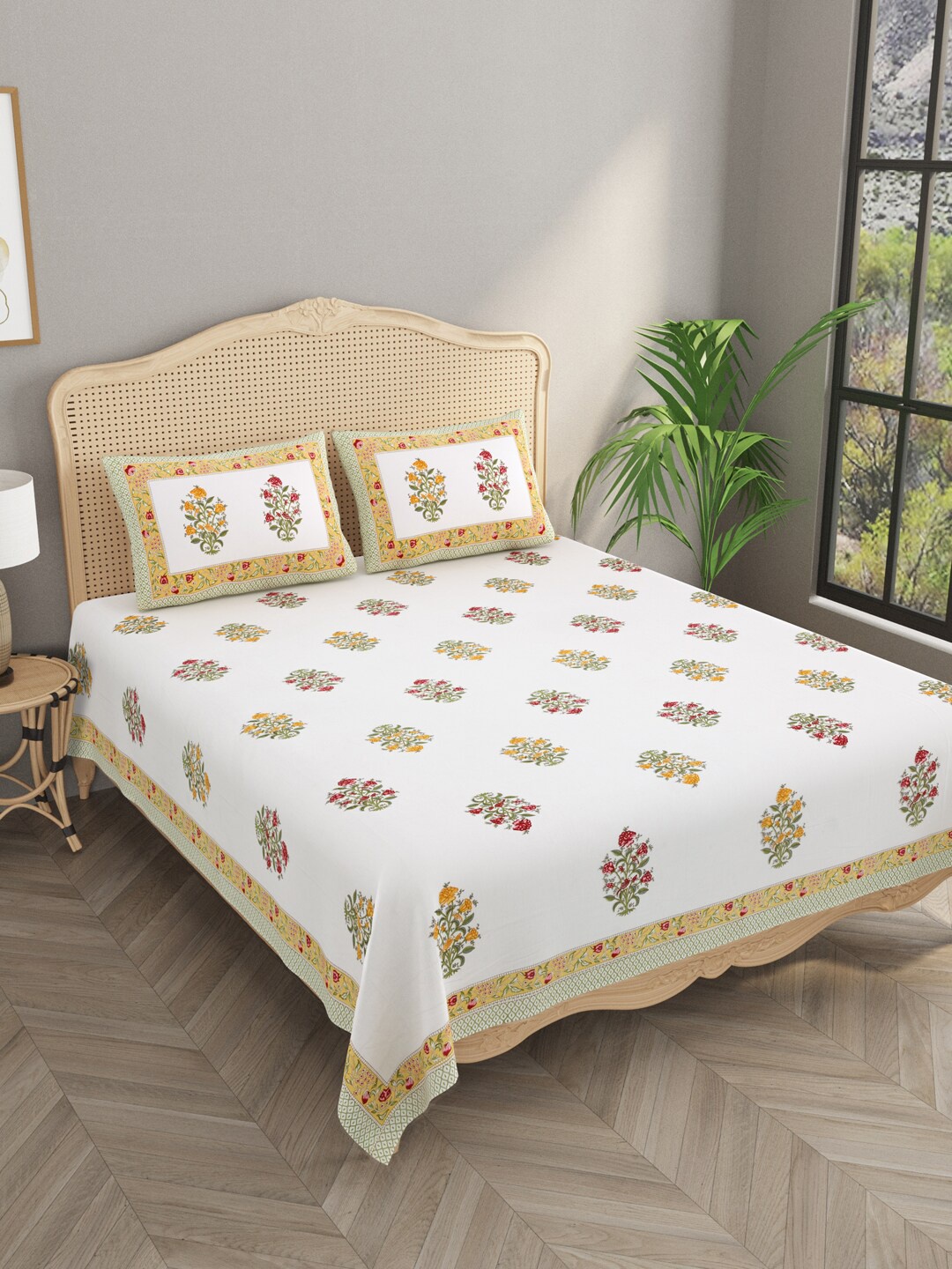 

Gulaab Jaipur White Floral 1000 TC Egyptian Cotton Super King Bedsheet & 2 Pillow Covers