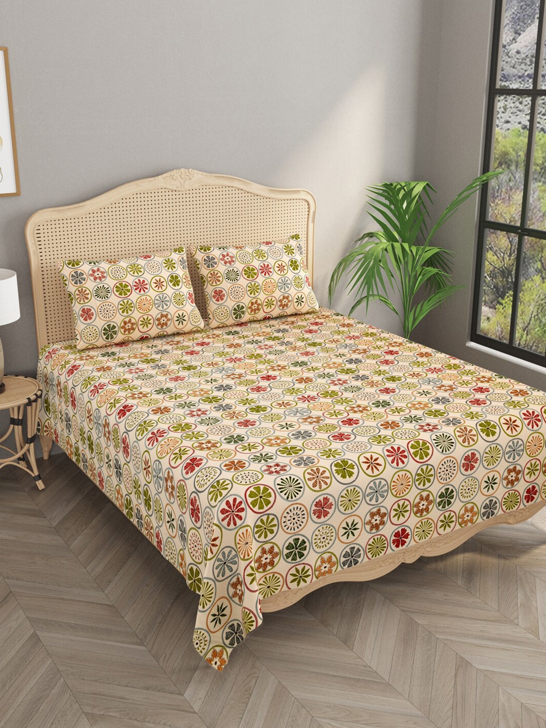 

Gulaab Jaipur Beige & Red Floral Cotton 600 TC Super King Bedsheet with 2 Pillow Covers