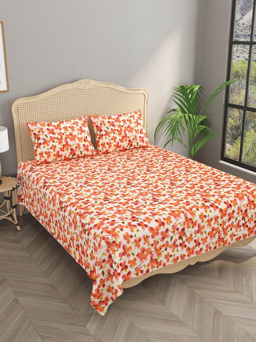 

Gulaab Jaipur White & Orange Floral 600 TC Super King Bedsheet with 2 Pillow Covers