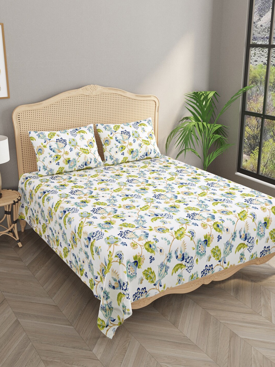 

Gulaab Jaipur White & Green Floral 600 TC King Bedsheet with 2 Pillow Covers