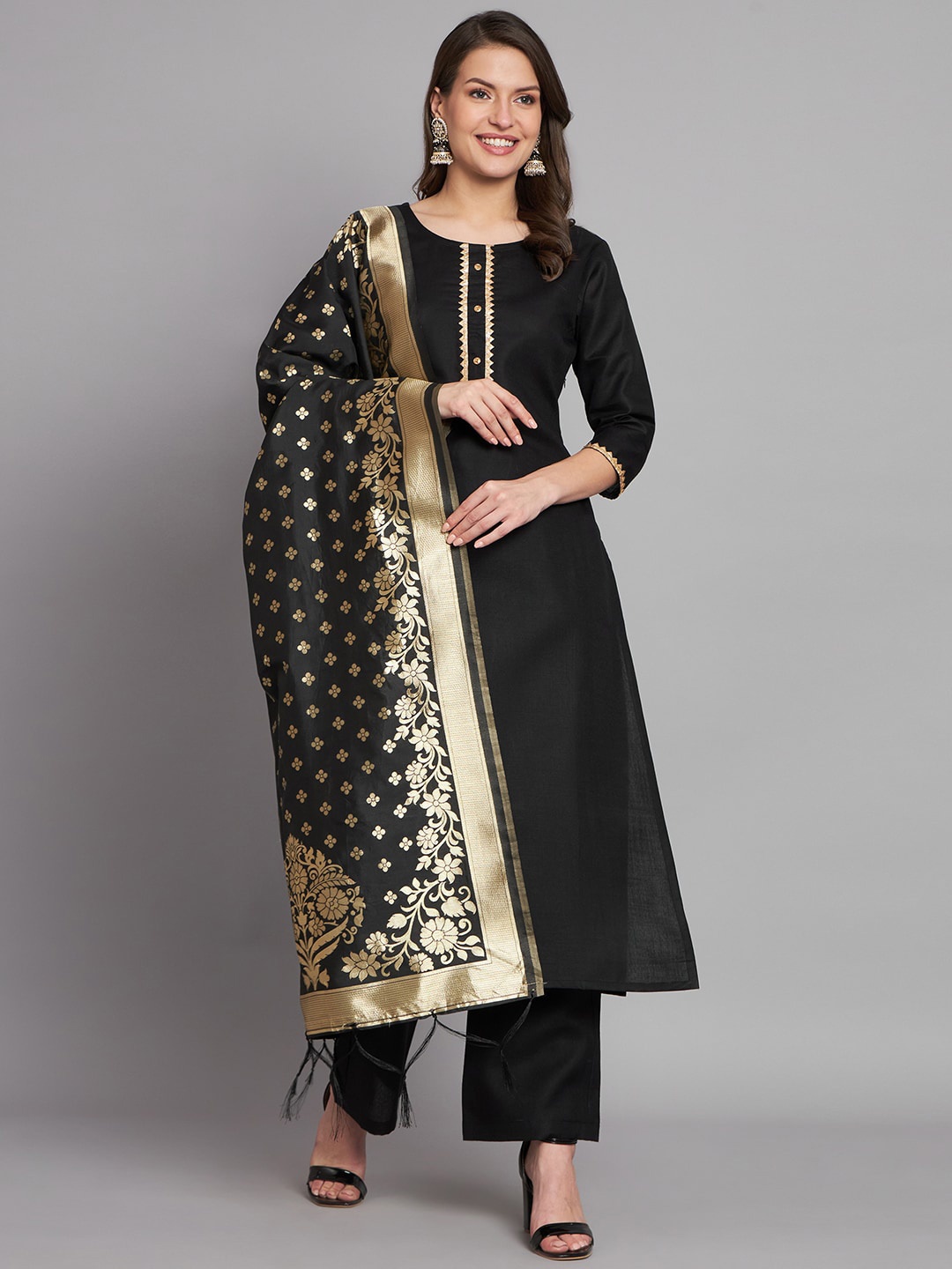 

BLACK SCISSOR Gotta Patti Pure Cotton Kurta With Trousers & Dupatta