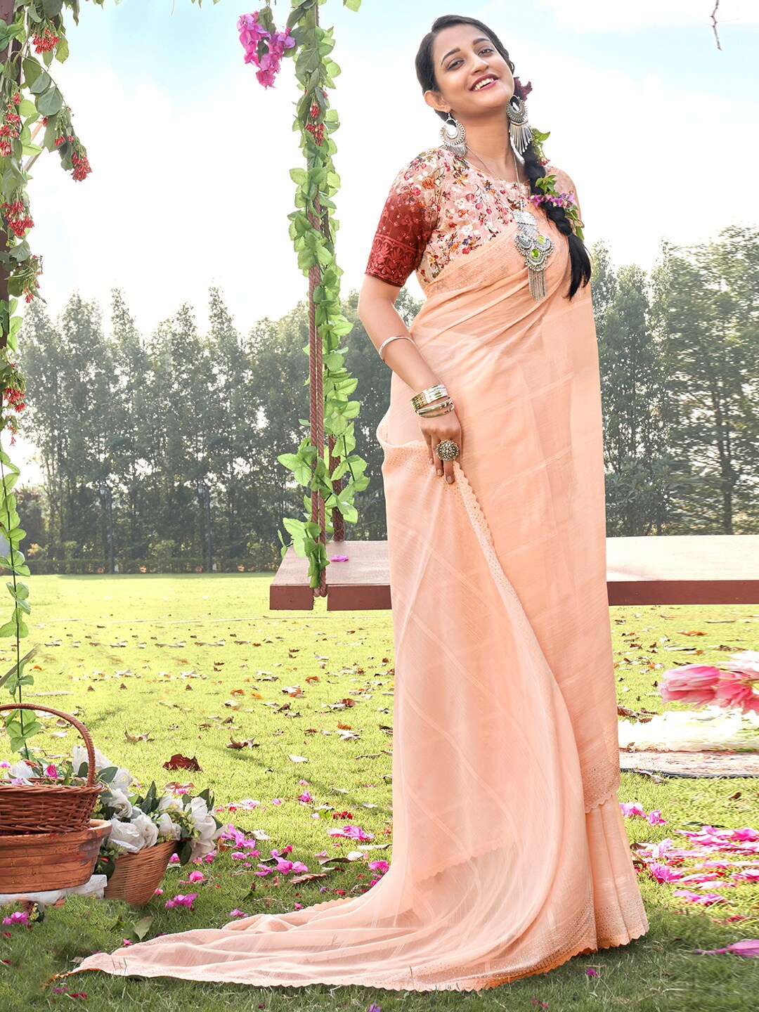 

Satrani Peach-Coloured & Gold-Toned Striped Beads And Stones Saree