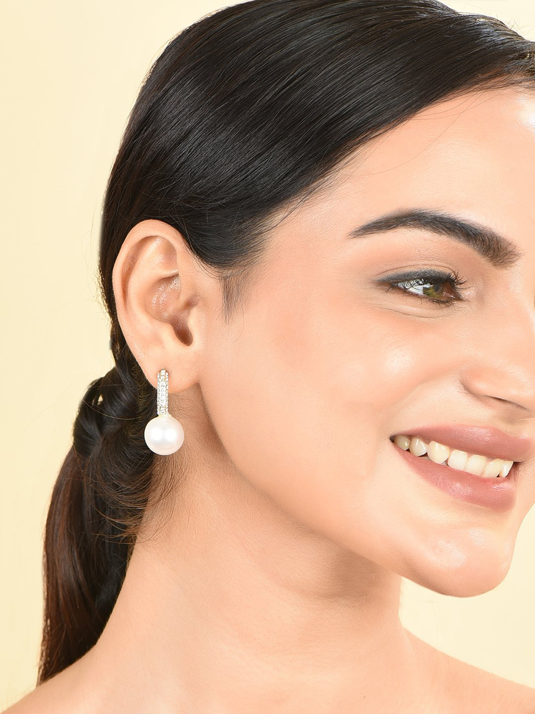

ToniQ Gold-Plated Contemporary Studs Earrings, White