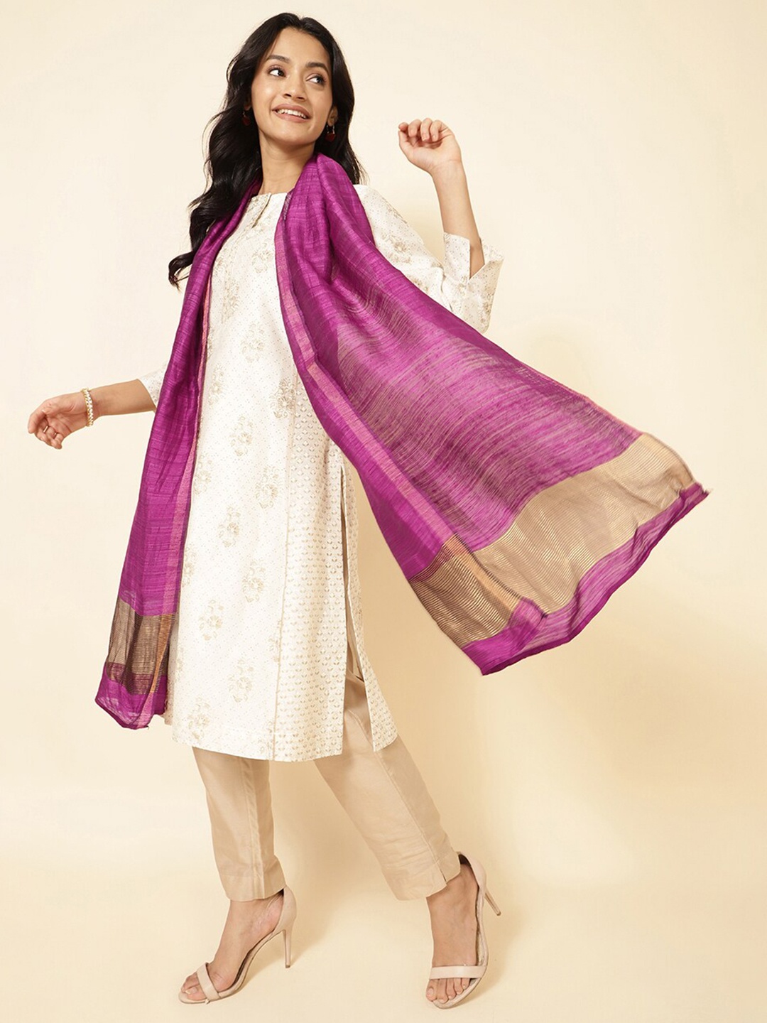 

Fabindia Woven Design Silk Stole, Red