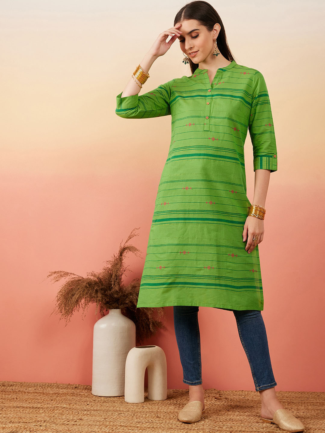 

Sangria Striped Mandarin Collar Pure Cotton Straight Kurta, Green