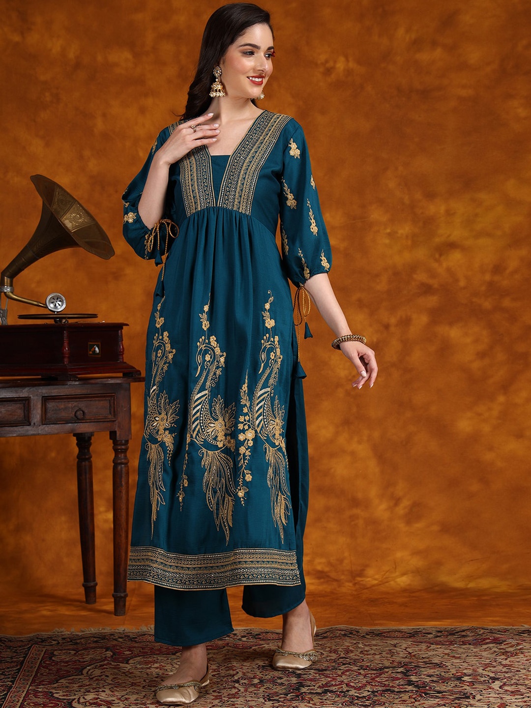 

Sangria Embroidered Naira Cut Kurta With Palazzo & With Dupatta, Teal