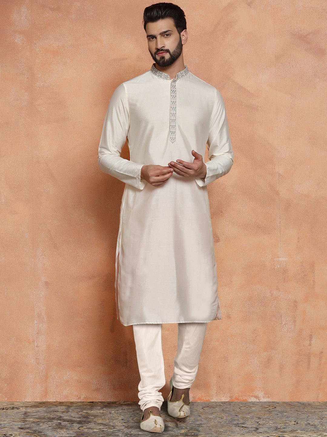 

KISAH Mandarin Collar Pure Cotton Straight Kurta With Churidar, Cream