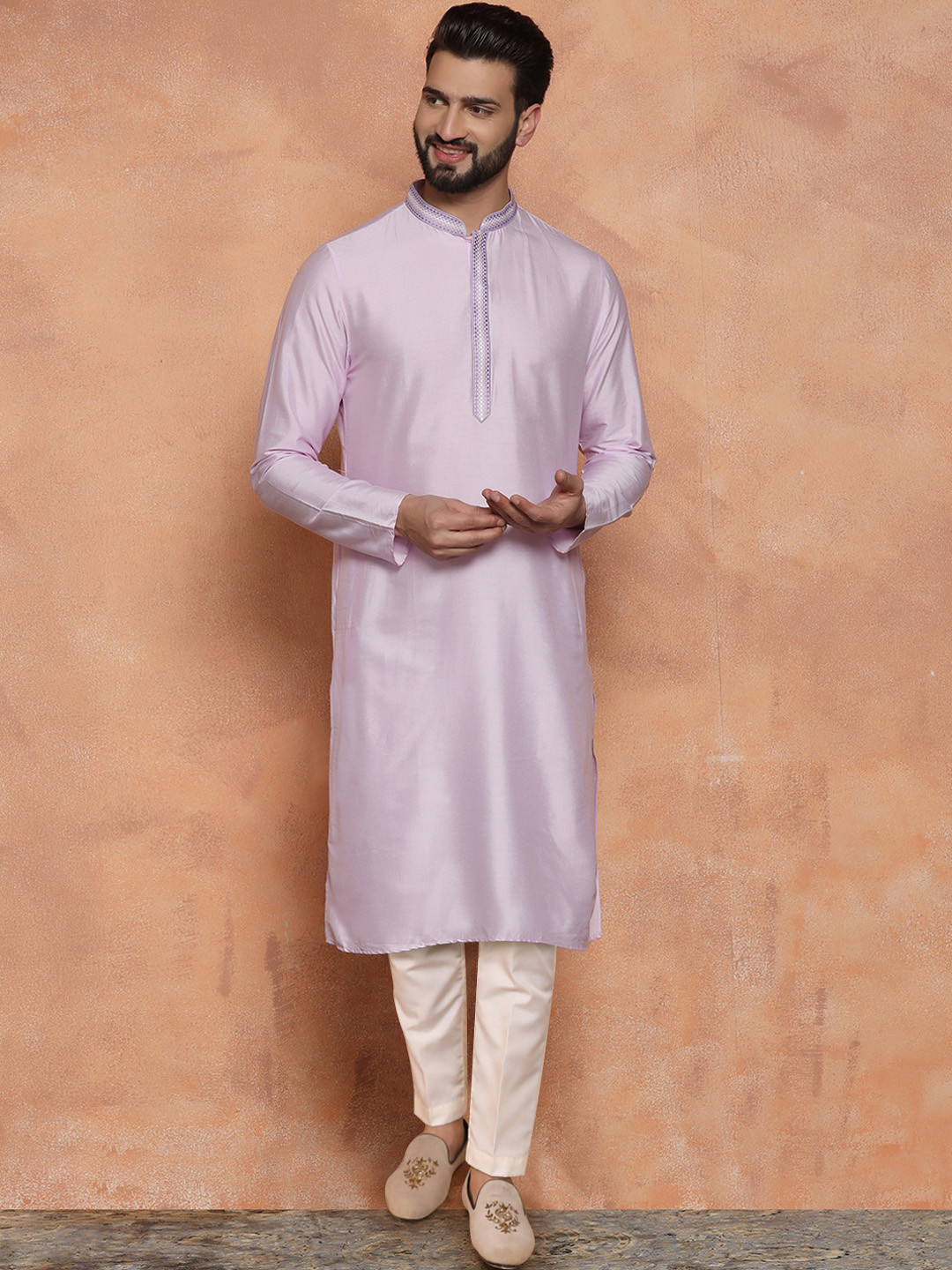 

KISAH Mandarin Collar Thread Work Detail Pure Cotton Straight Kurta with Trouser, Lavender