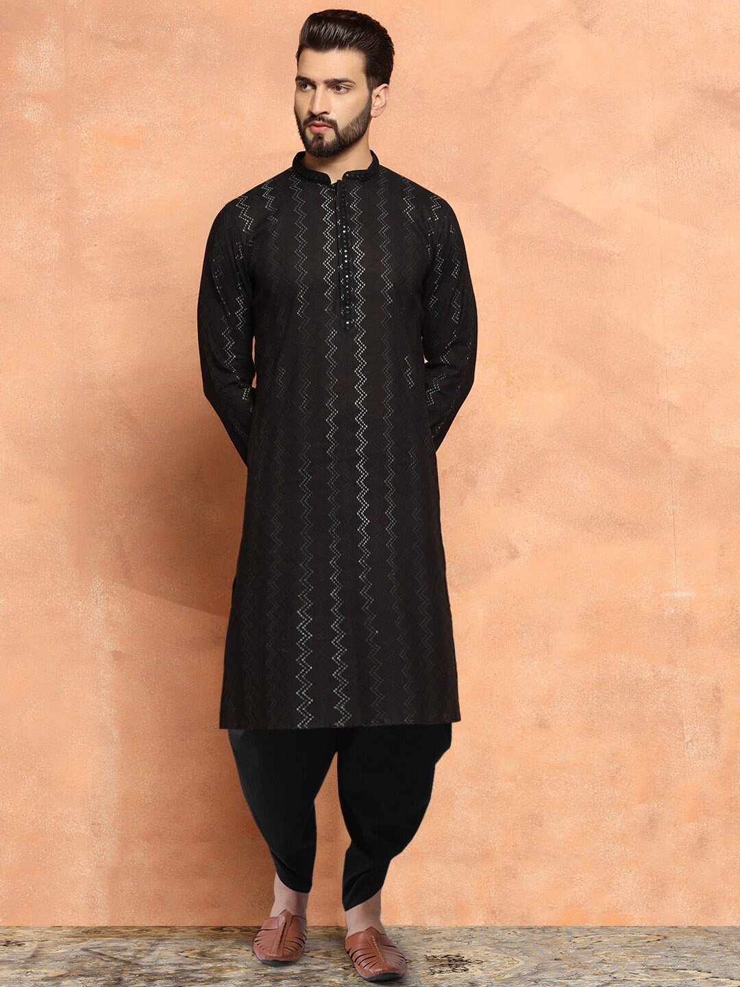 

KISAH Chevron Embroidered Mirror Work Pure Cotton Kurta with Dhoti Pants, Black