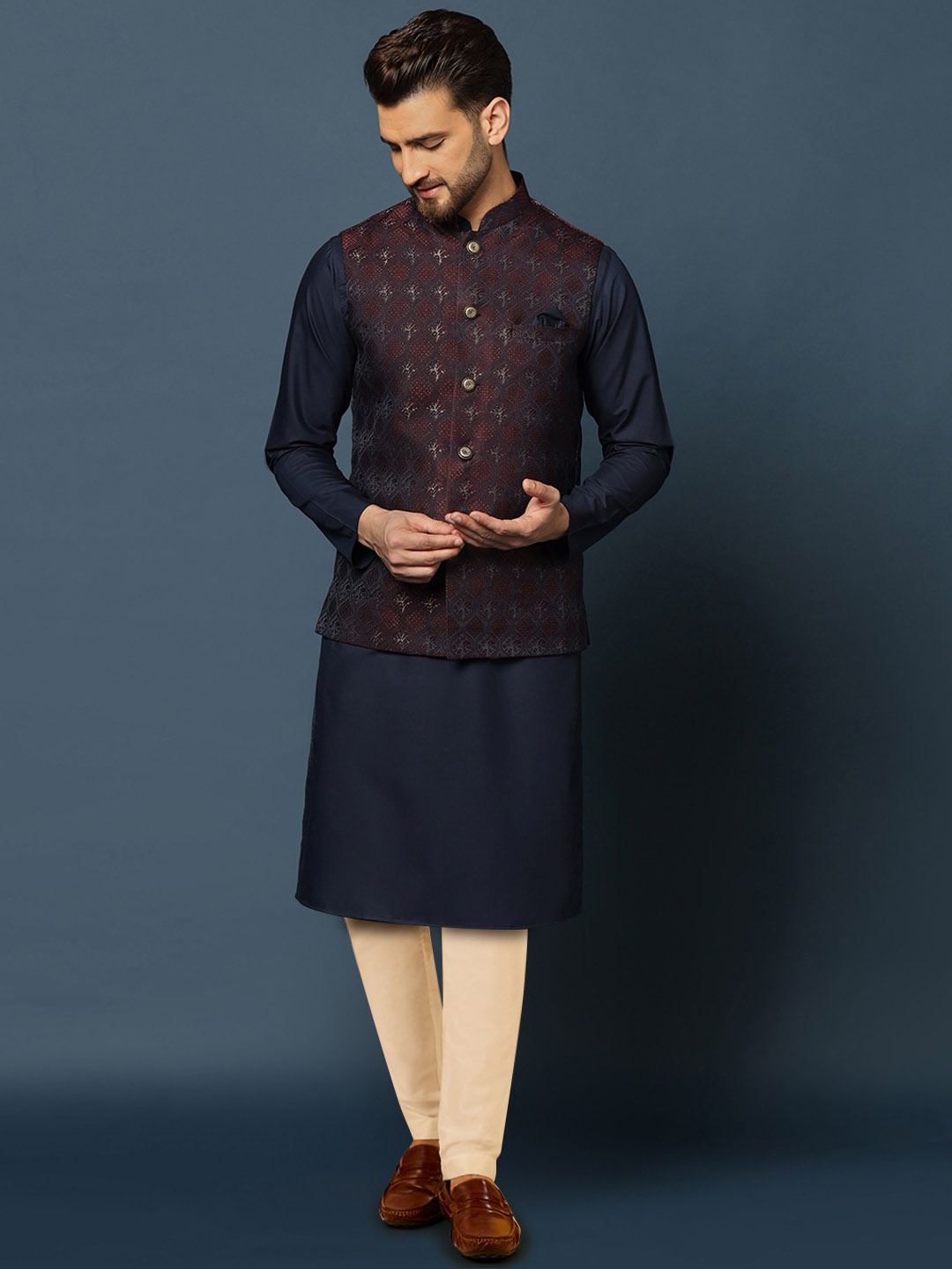 

KISAH Straight Kurta With Trousers & Embroidered Nehru jacket, Navy blue