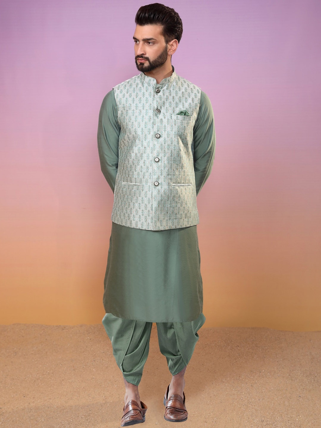 

KISAH Mandarin Collar Straight Kurta & Dhoti Pants With Nehru jacket, Green