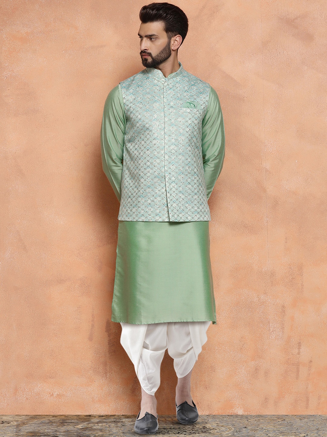 

KISAH Mandarin Collar Straight Kurta With Dhoti Pant, Green