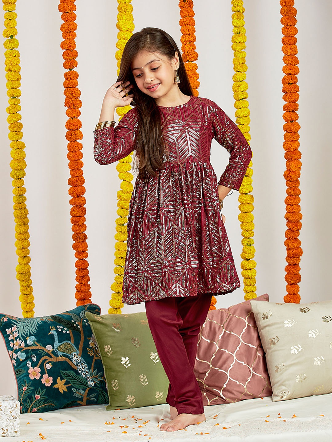 

VASTRAMAY Girls Embroidered Regular Sequinned Kurti with Churidar, Maroon