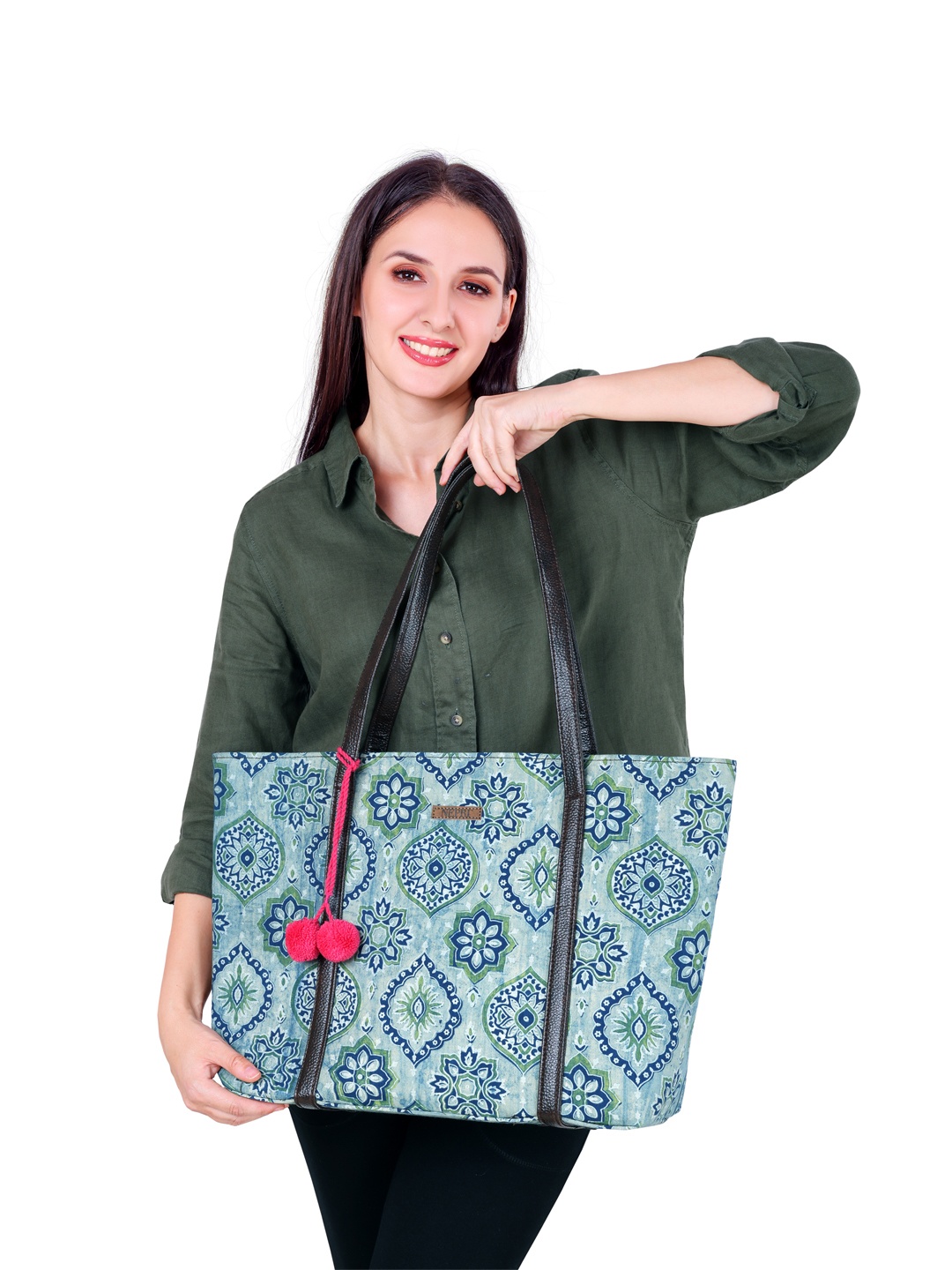 

NEPRI Ethnic Motifs Printed Structured Shoulder Bag with Tasselled, Green