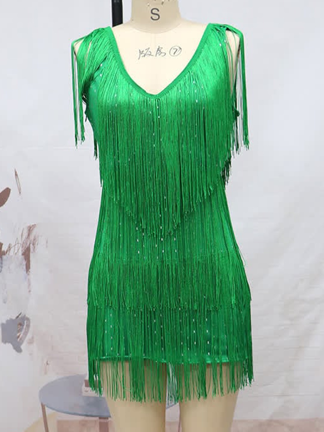 

LULU & SKY Self Design V-Neck Sheath Dress, Green