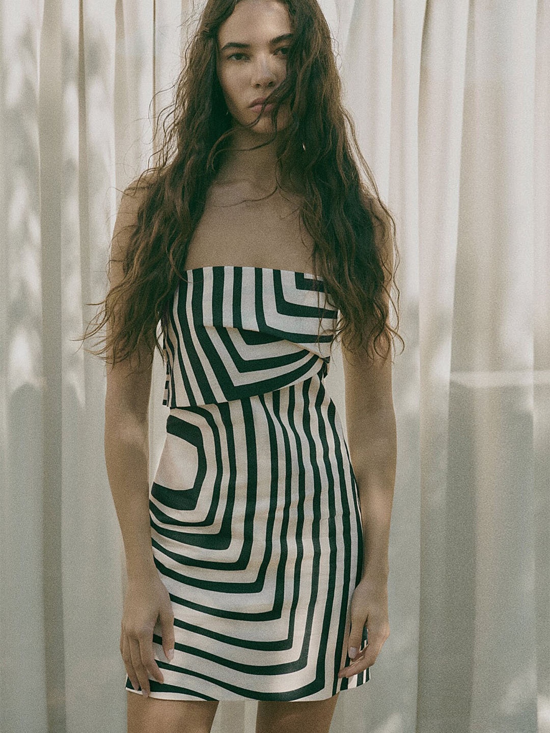 

LULU & SKY Striped Strapless Sheath Dress, Black
