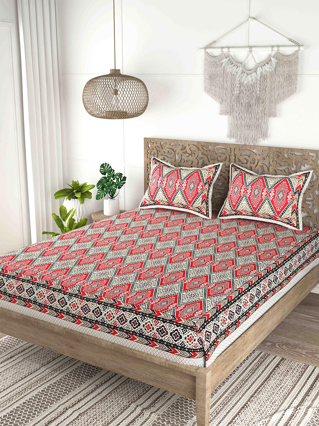 

Gulaab Jaipur Red & Black Printed Cotton 200 TC King Bedsheet with 2 Pillow Covers
