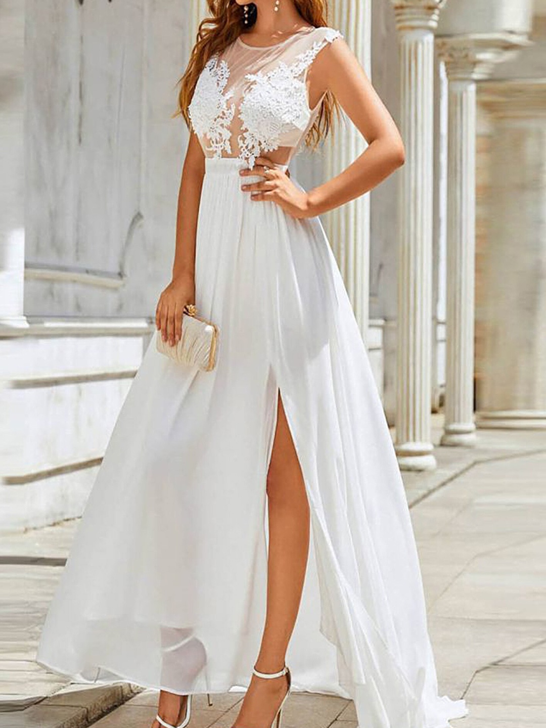 

LULU & SKY Round Neck Maxi Dress, White