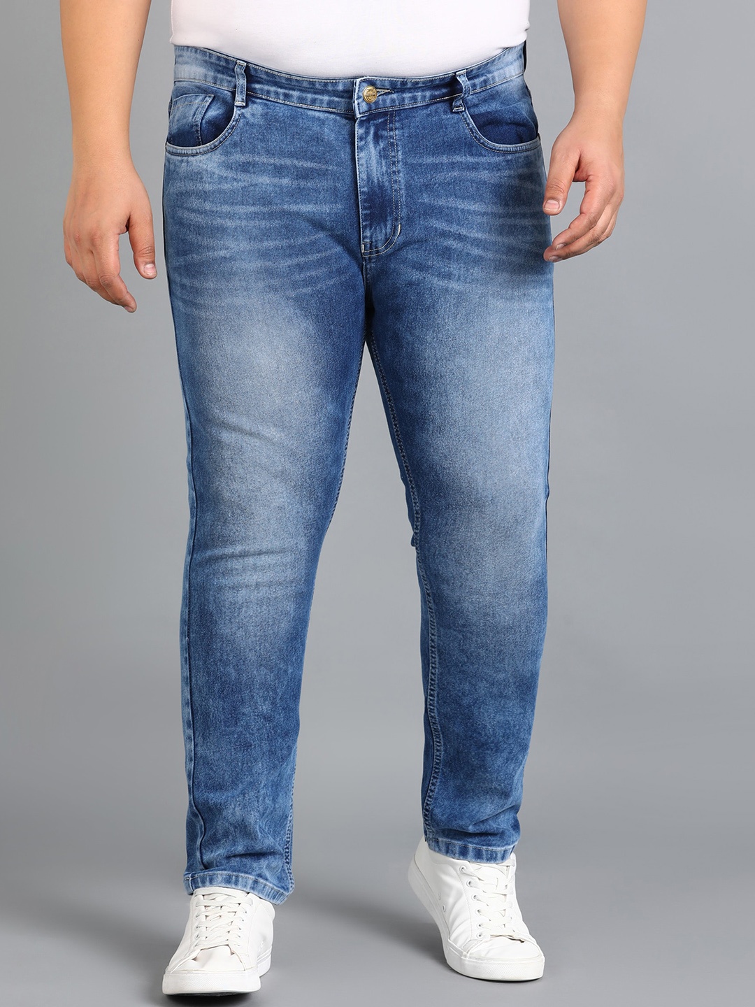 

Urbano Plus Men Blue Skinny Fit Low Distress Heavy Fade Stretchable Jeans
