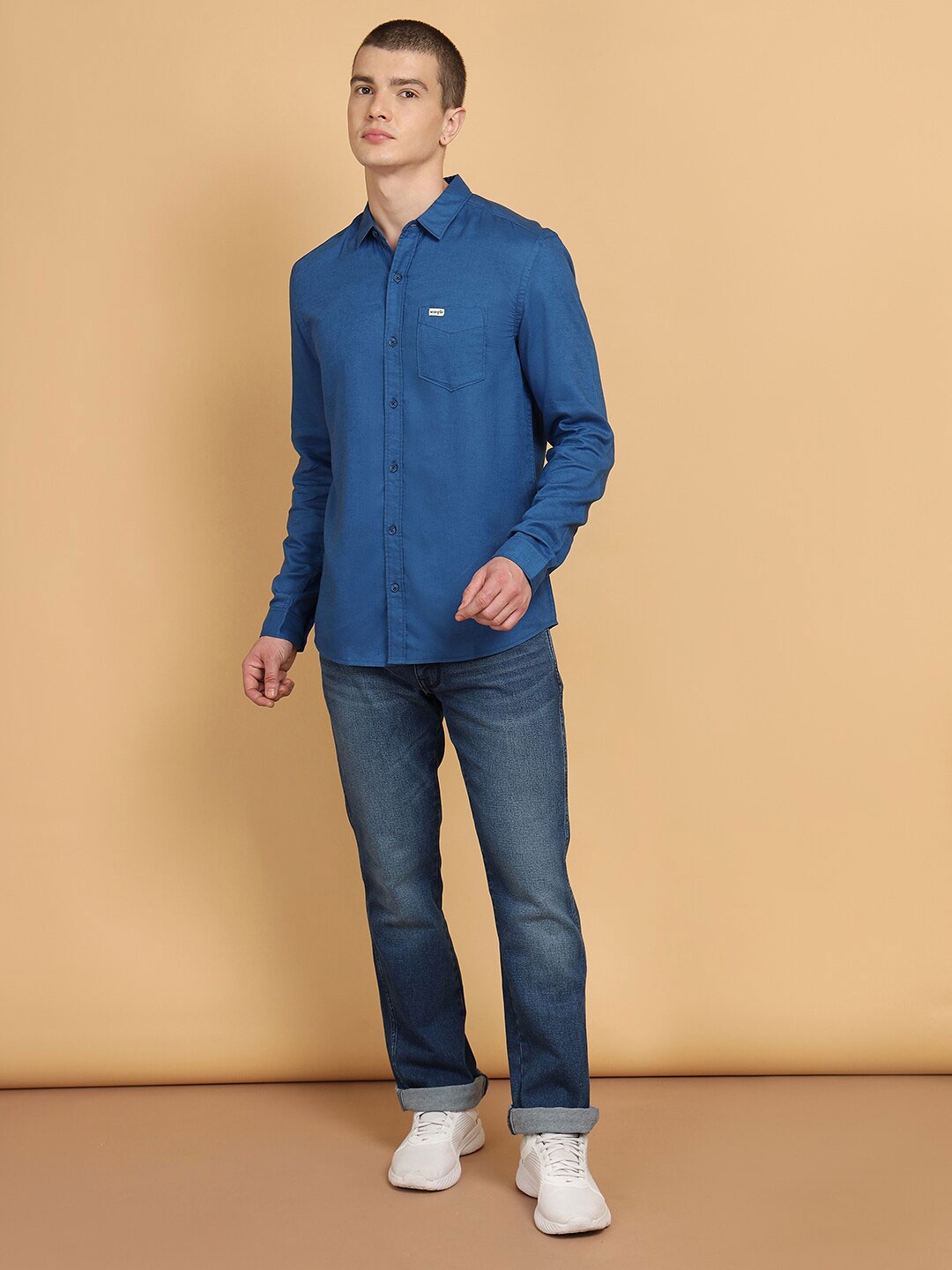 

Wrangler Solid Regular Fit Casual Shirt, Blue