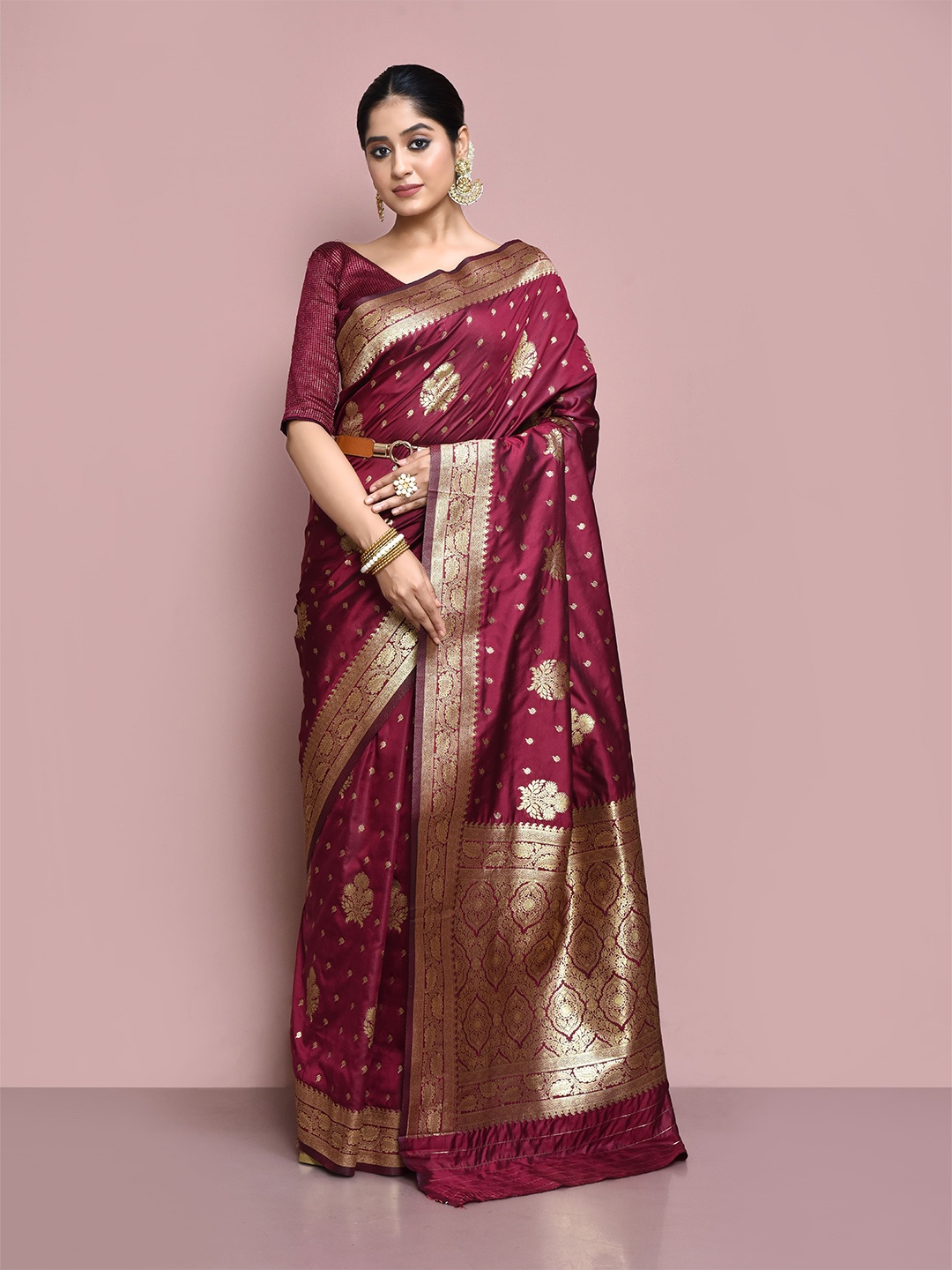 

elora Ethnic Motifs Woven Design Zari Silk Blend Banarasi Saree, Purple