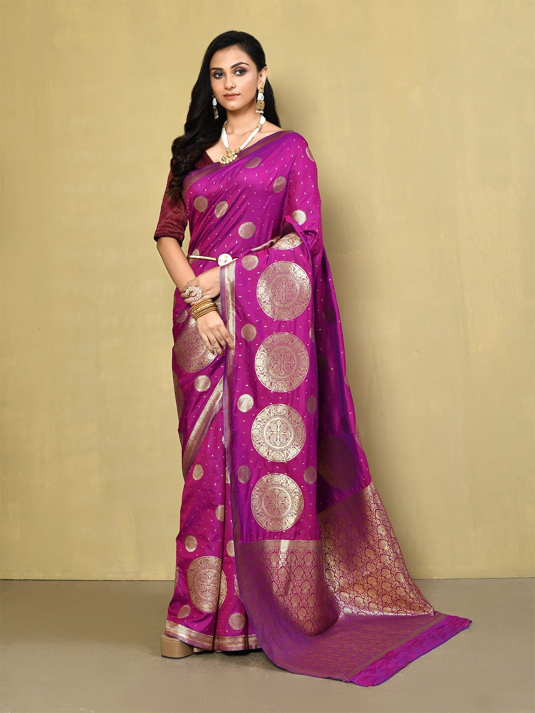 

elora Ethnic Motifs Woven Design Zari Banarasi Saree, Magenta