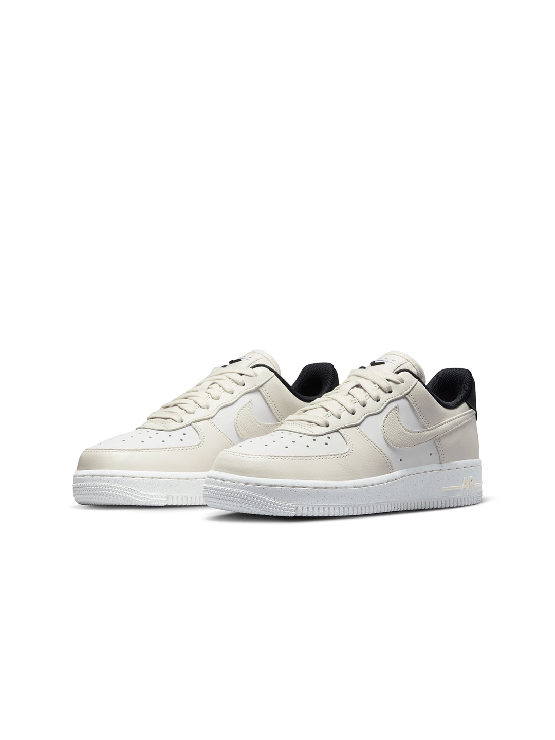 

Nike Air Force 1 '07 LX Women Sneakers, White