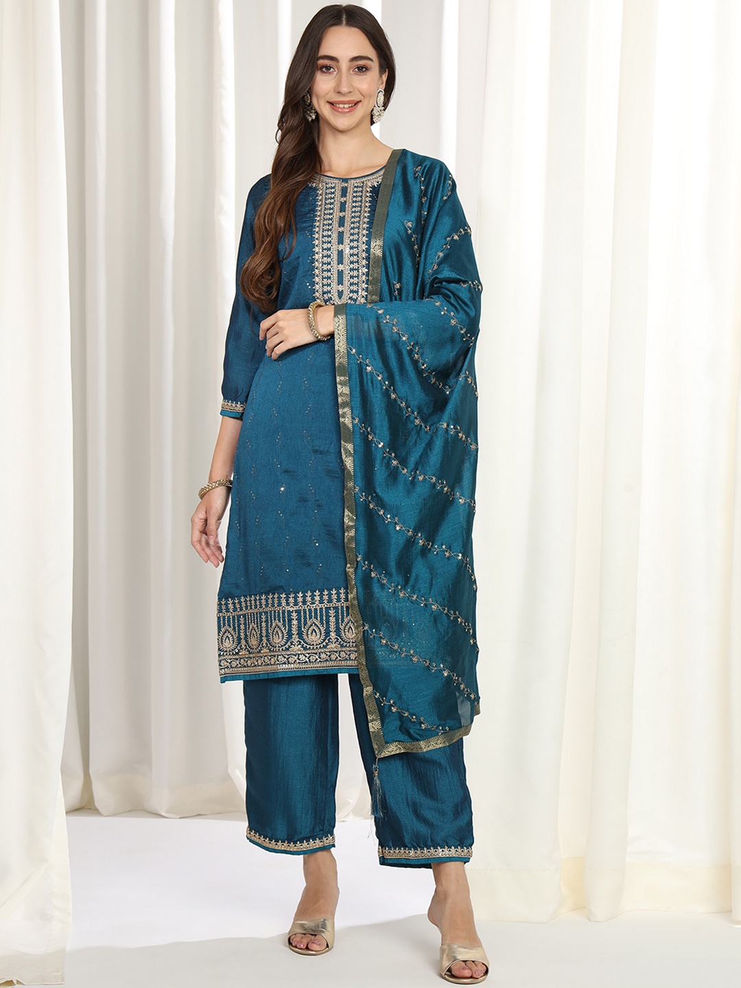 

ASPORA Ethnic Motifs Embroidered Sequinned Straight Kurta with Trouser & Dupatta, Turquoise blue