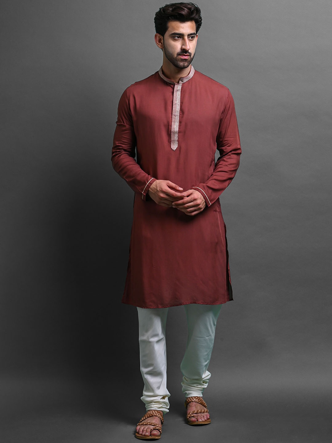 

VESHAM Mandarin Collar Thread Work Kurta with Churidar, Brown