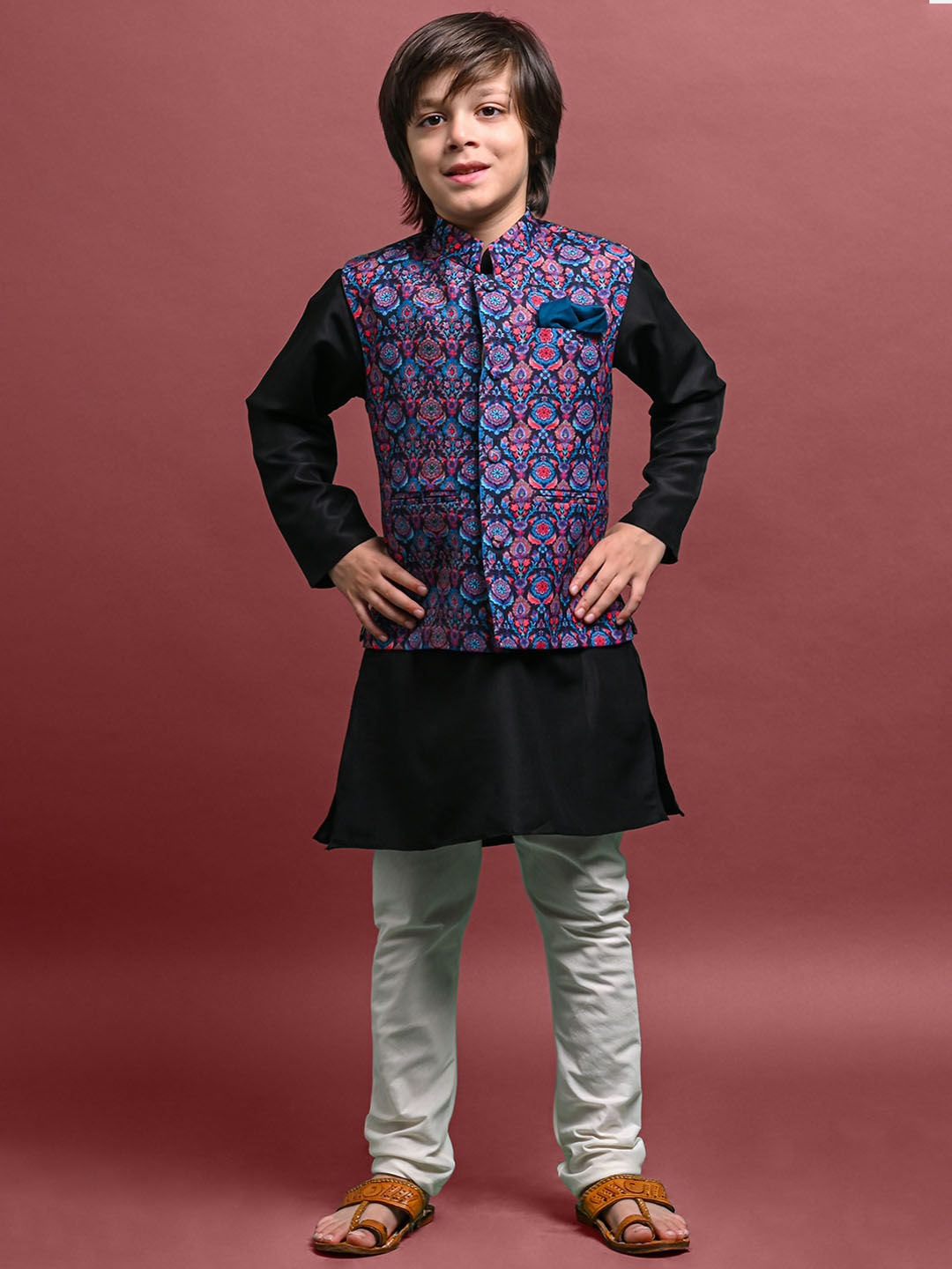 

VESHAM Boys Printed Kurta & Pyjamas with Jacket, Black