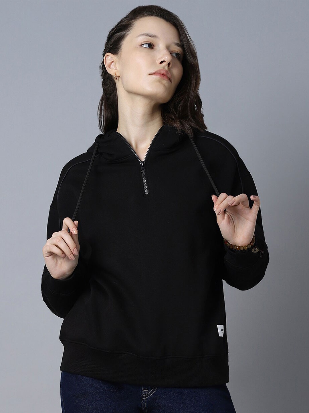

High Star Hooded Long Sleeve Pullover Sweatshirt, Black