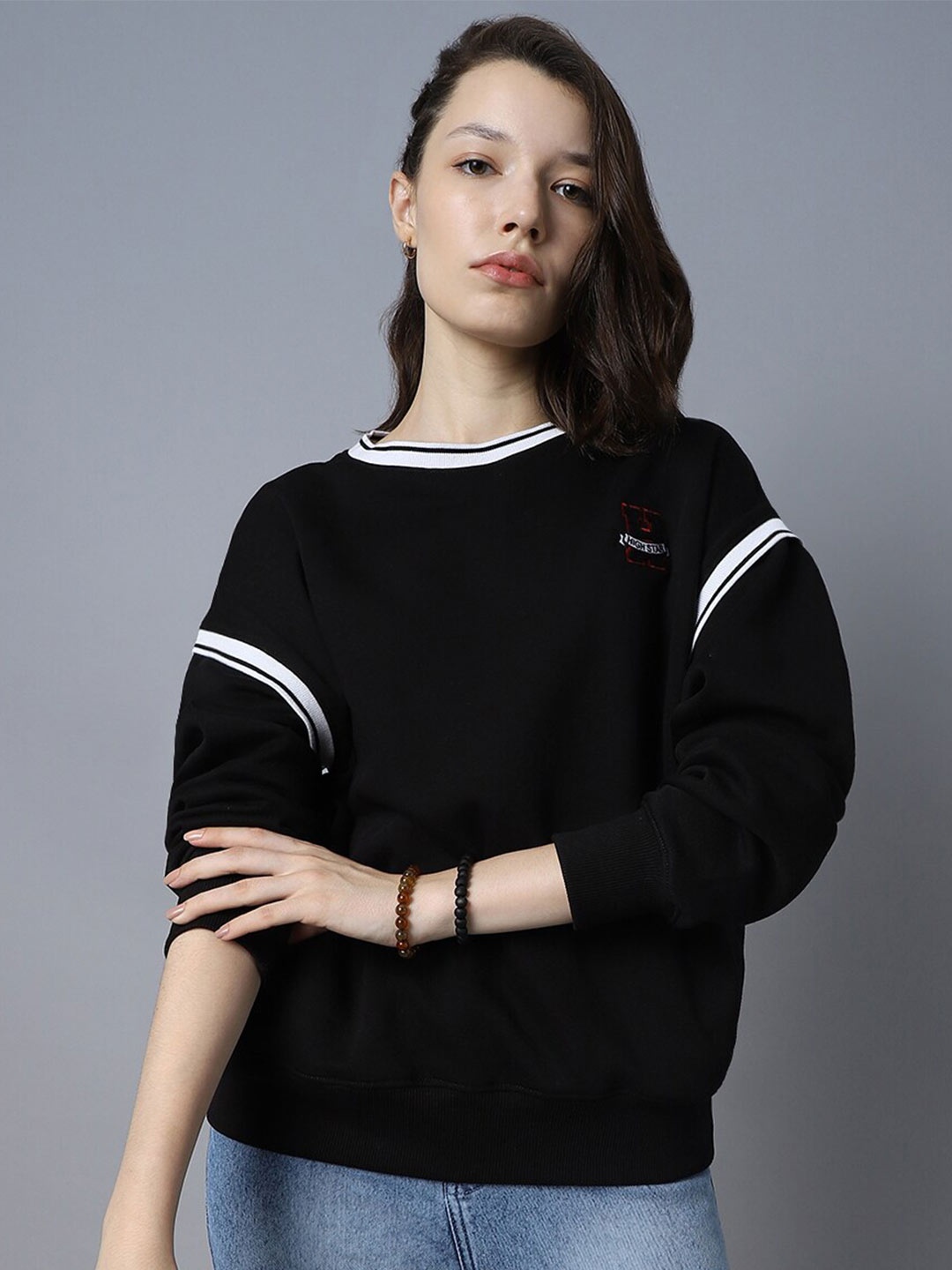 

High Star Round Neck Long Sleeve Pullover Sweatshirt, Black