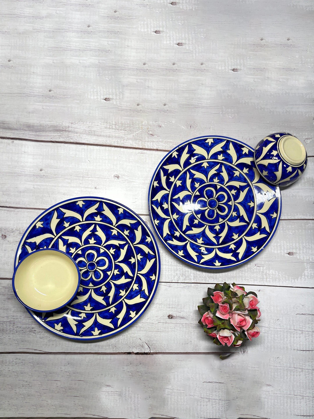 

CasaTrunk Blue & Cream-Coloured 4 Pieces Printed Ceramic Glossy Dinner Set