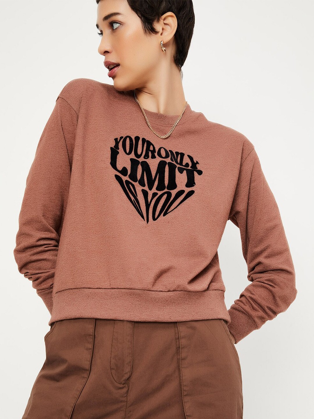 

max Typography Printed Cotton Pullover, Brown