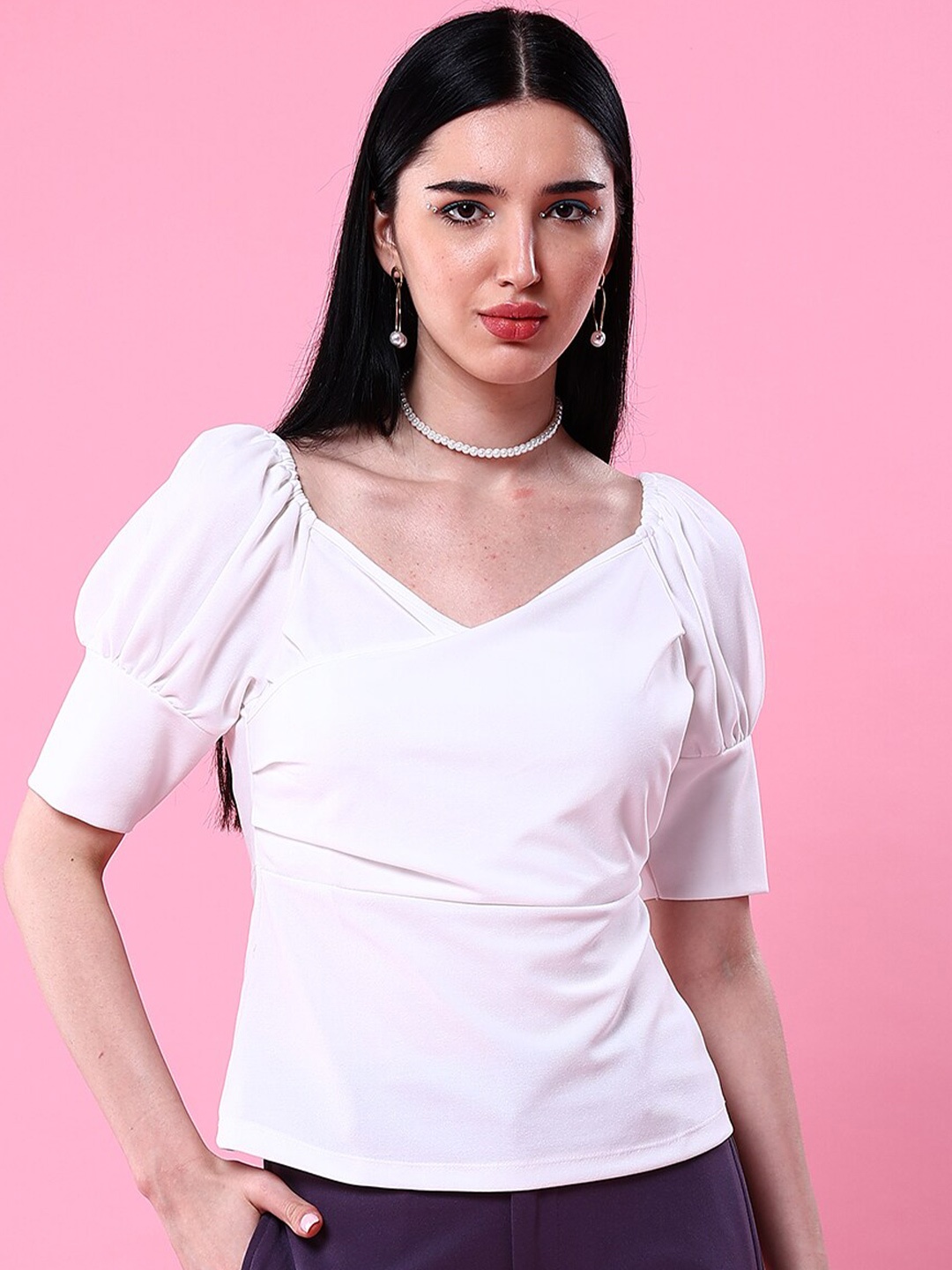 

Freehand by The Indian Garage Co V-Neck Puff Sleeves Top, White