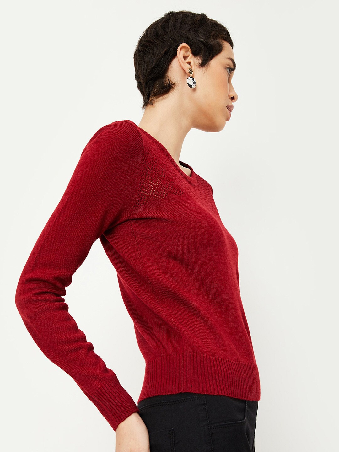 

max Round Neck Pullover, Red