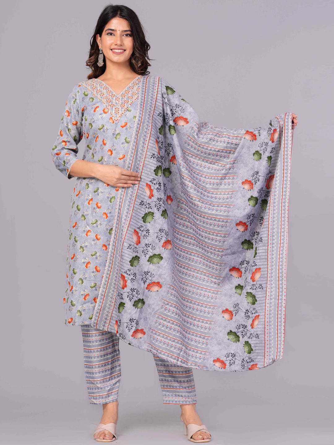

Sanganeri Kurti Floral Printed Thread Work Pure Cotton Kurta With Trousers & Dupatta, Blue
