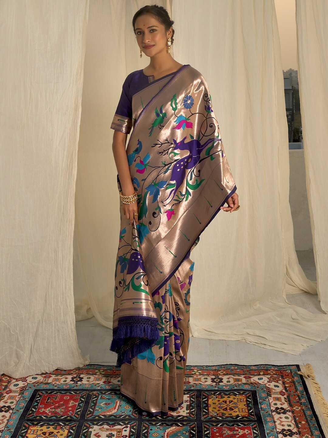 

KARAGIRI Ethnic Motifs Woven Design Zari Paithani Saree, Gold
