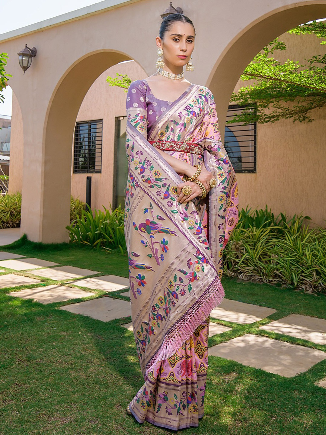 

KARAGIRI Ethnic Motifs Woven Design Zari Paithani Saree, Pink