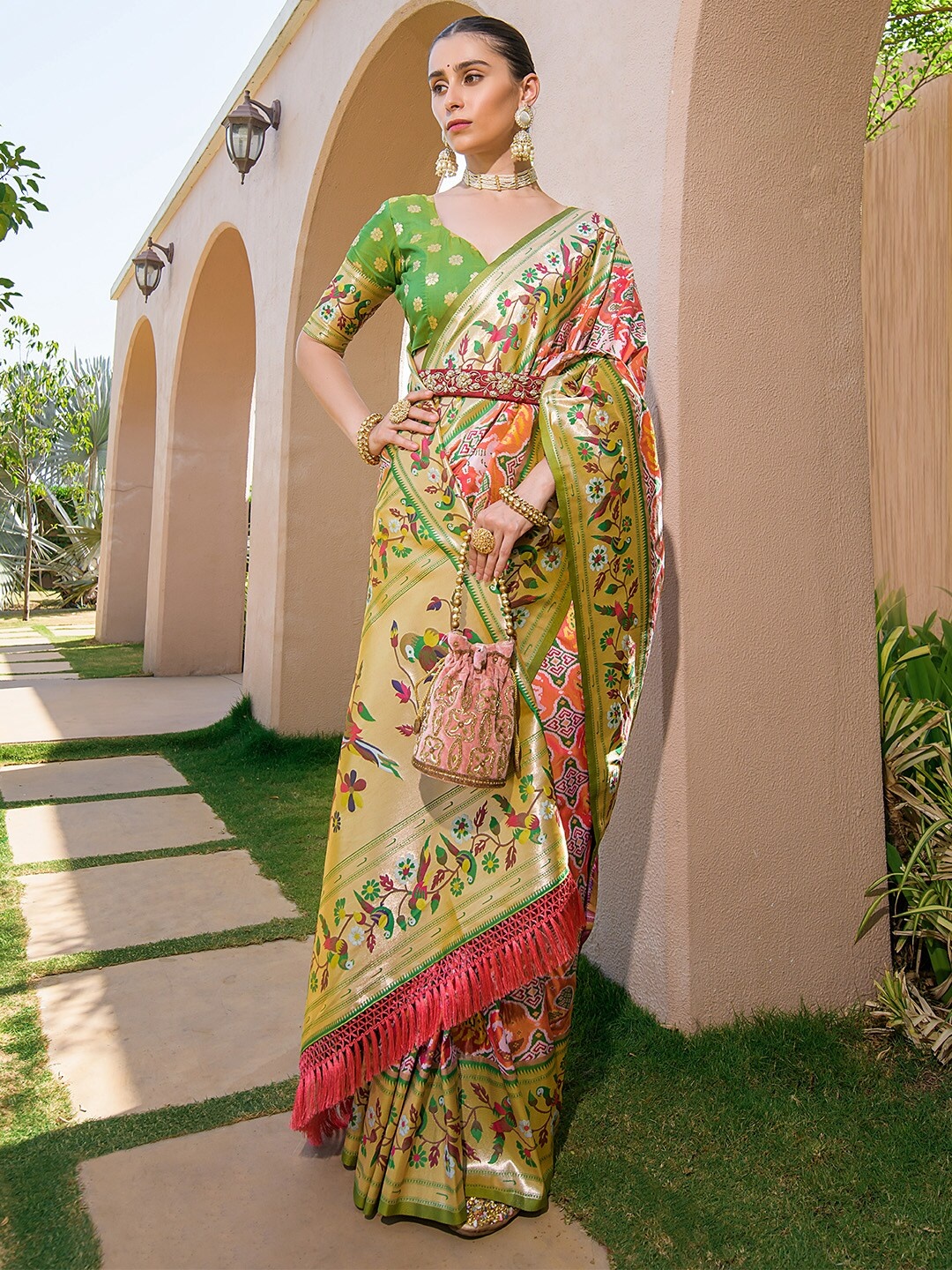 

KARAGIRI Woven Design Zari Paithani Saree, Peach