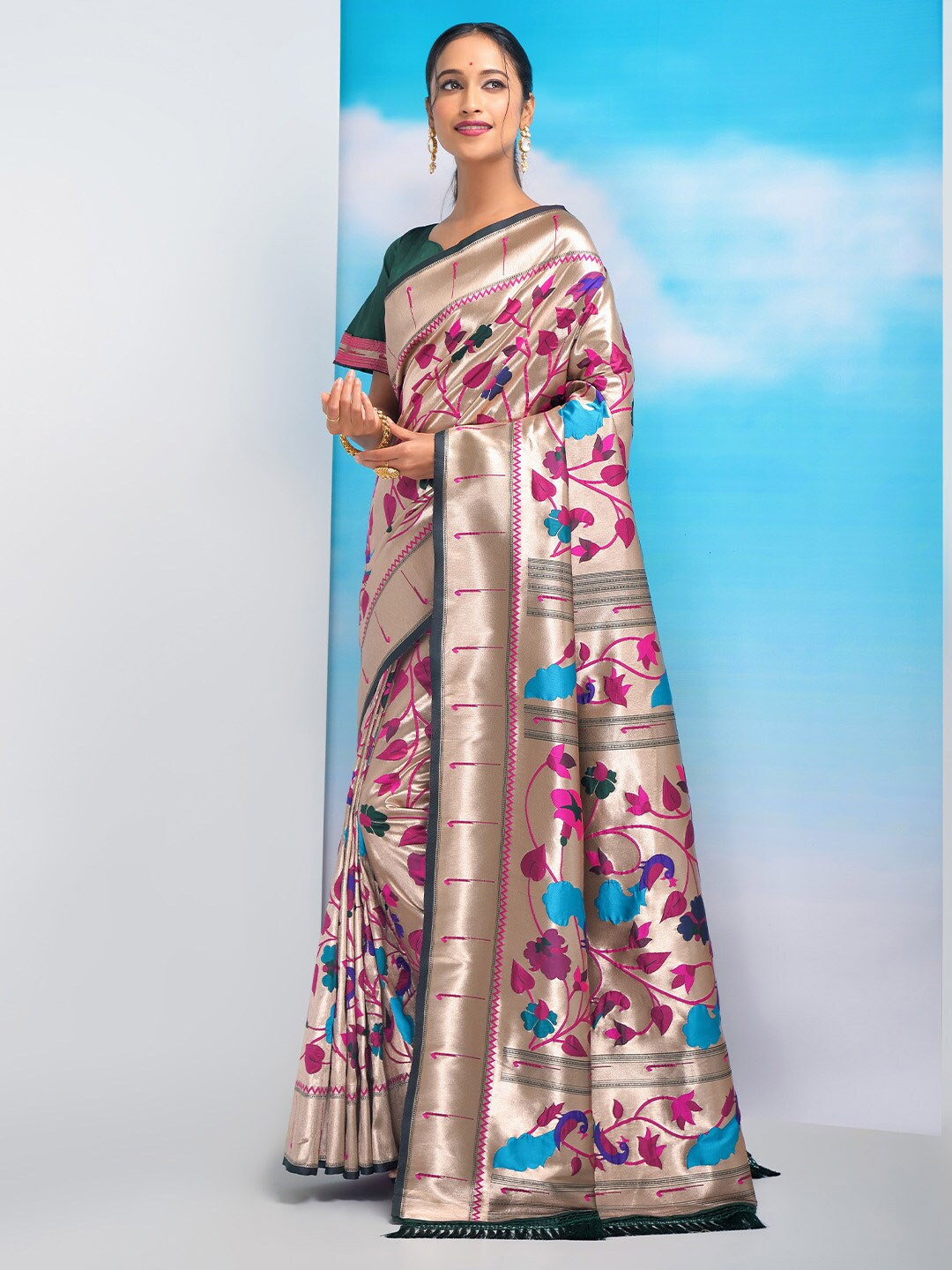

KARAGIRI Woven Design Zari Paithani Saree, Pink