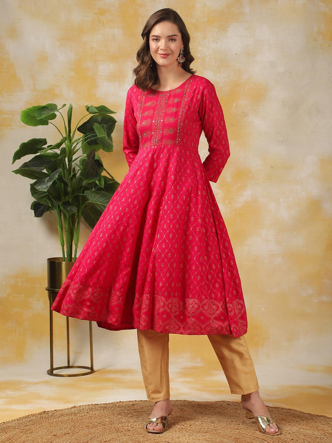 

Rangita Ethnic Motifs Printed Mirror Work Anarkali Kurta, Pink