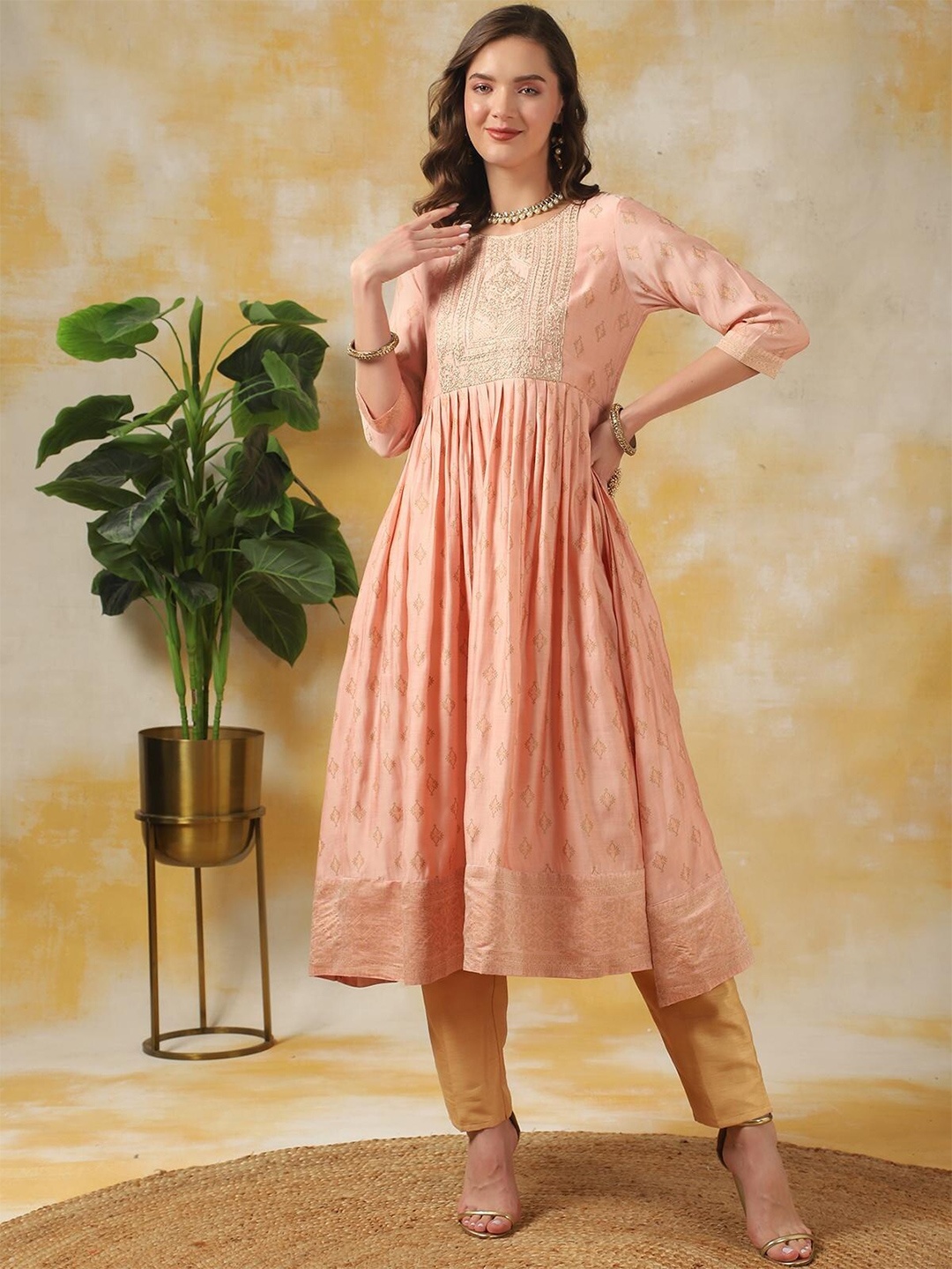 

Rangita Ethnic Motif Printed Thread Work Calf Length Anarkali Kurta, Peach