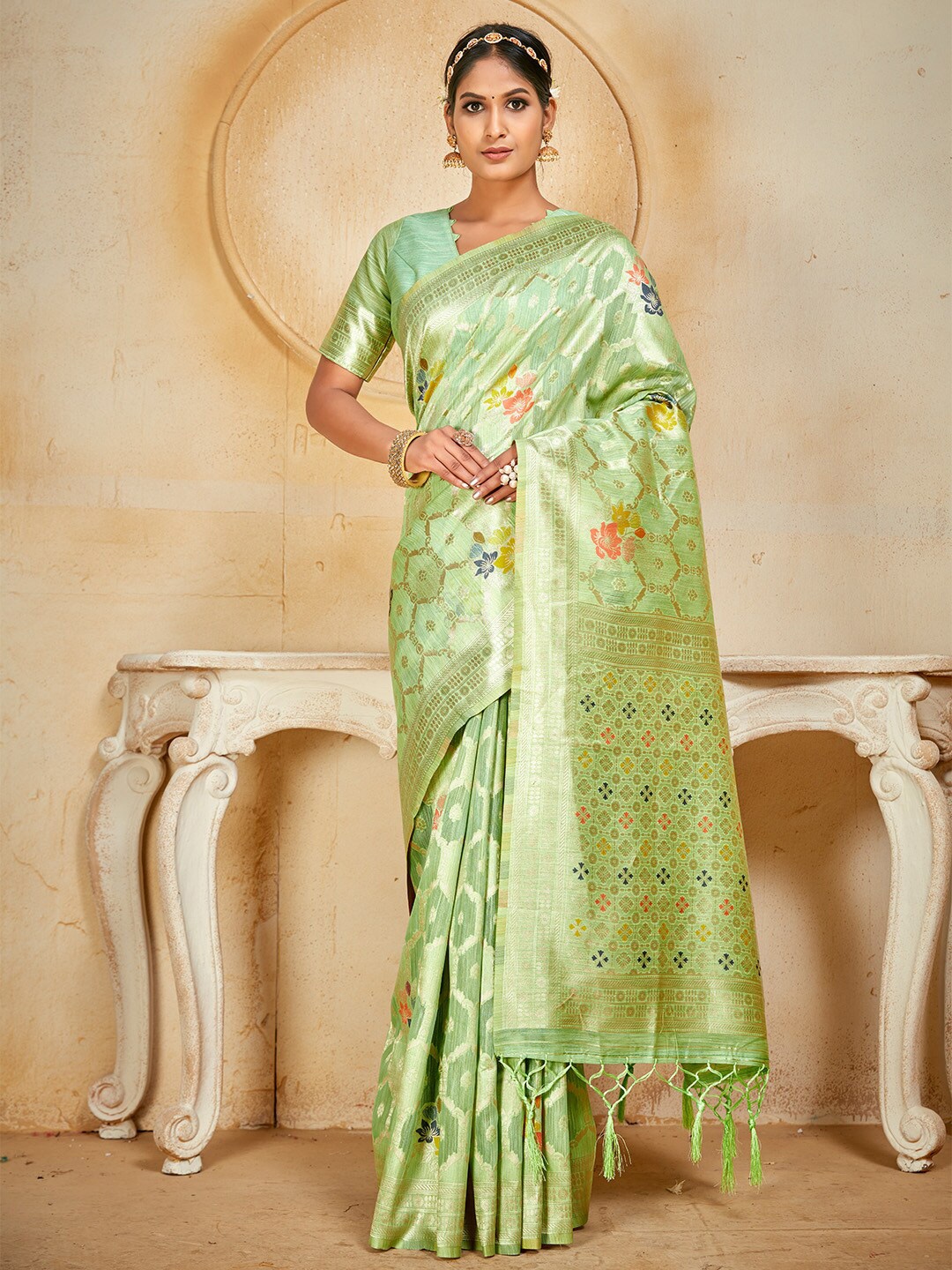 

KARAGIRI Woven Design Zari Banarasi Saree, Green