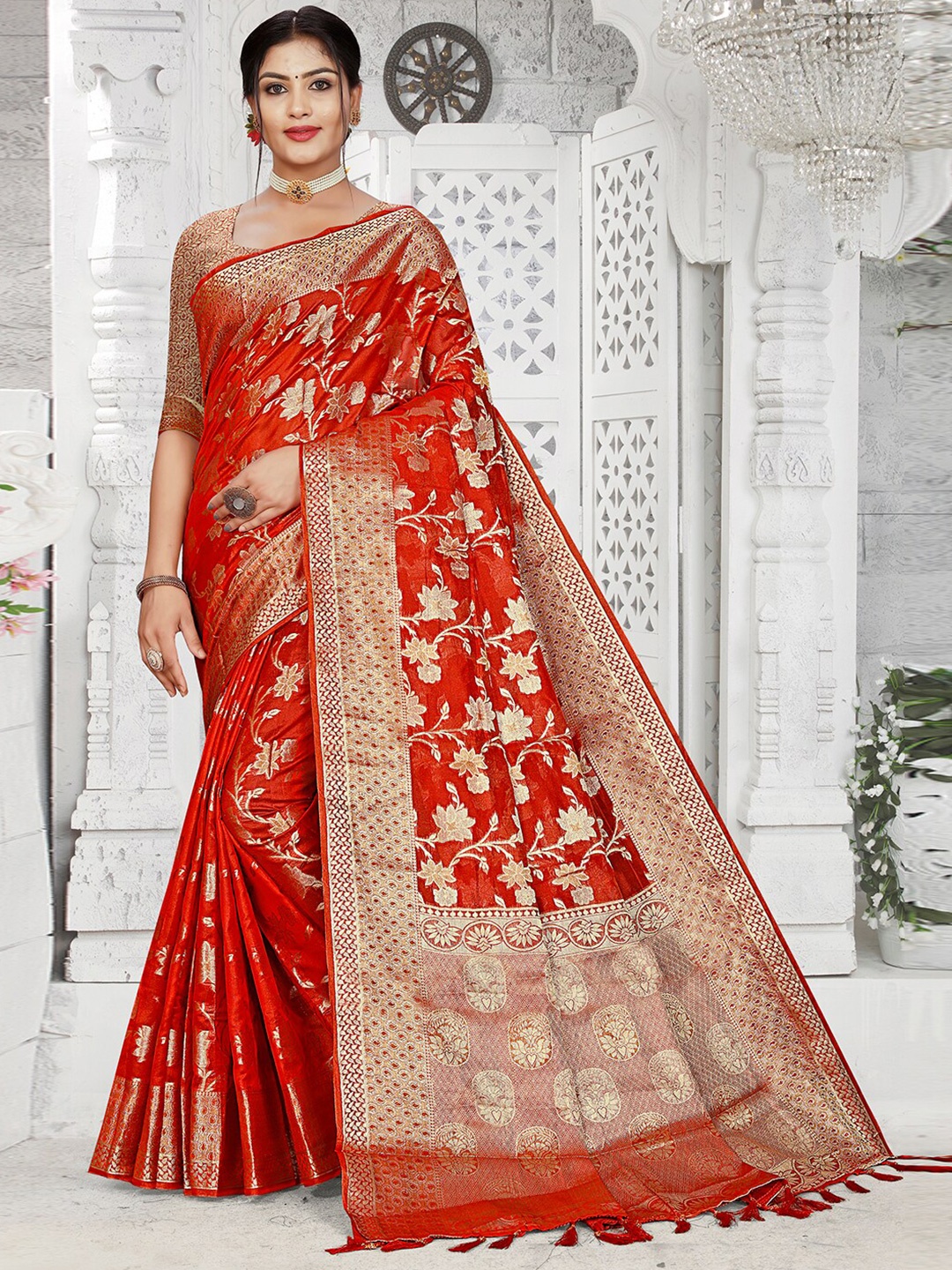 

Pisara Woven Design Zari Organza Saree, Orange