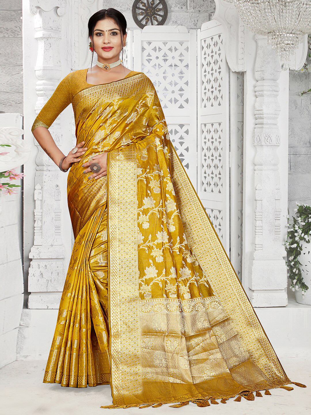

Pisara Ethnic Motifs Woven Design Zari Organza Saree, Mustard