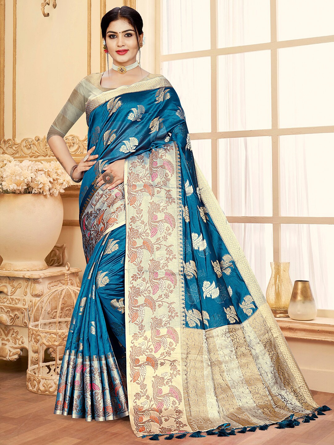 

Pisara Ethnic Motifs Woven Design Zari Organza Saree, Blue