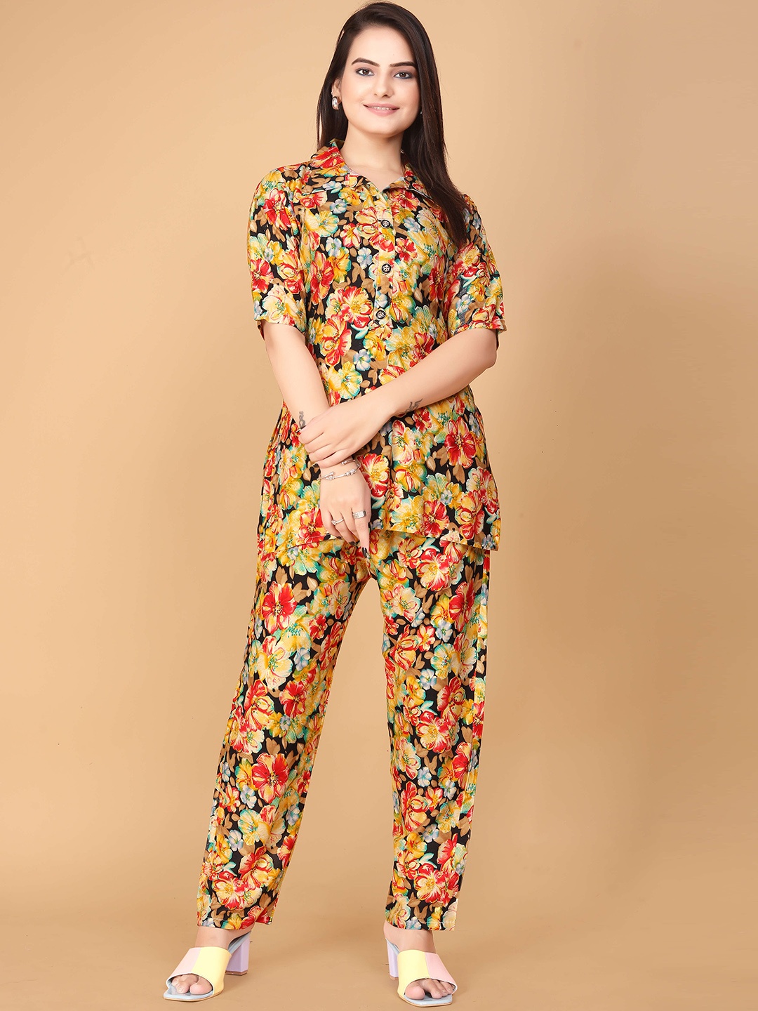 

SIDYAL Floral Printed Shirt Collar Tunic With Trousers, Yellow