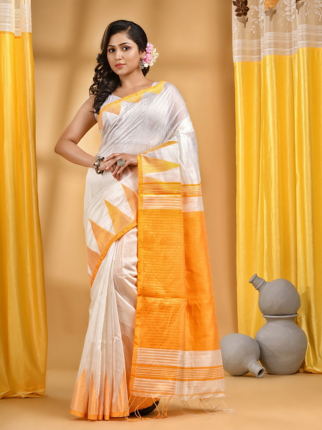 

DESH BIDESH Pure Cotton Khadi Saree, White
